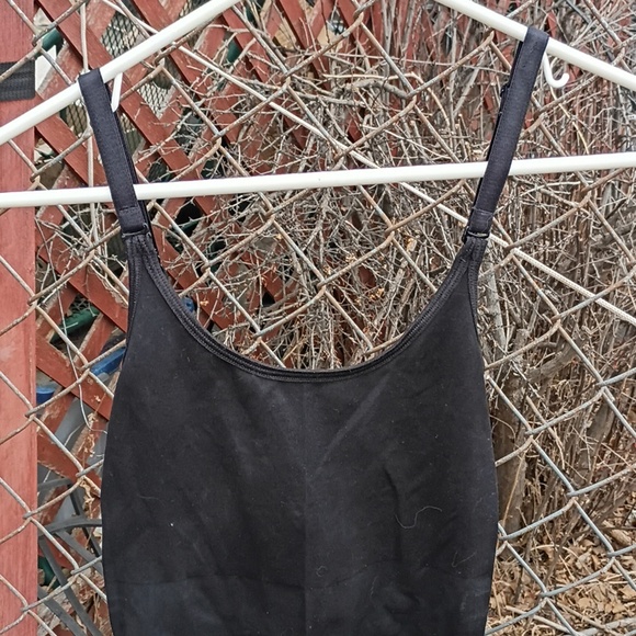 Shapewear - Picture 2 of 7